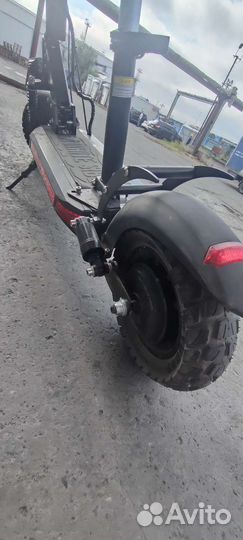 Электросамокат с сиденьем