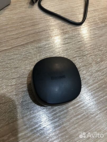 Беспроводные наушники baseus WM01