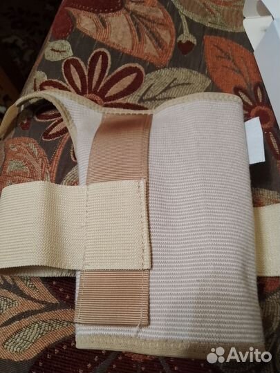 Бандаж на лучезапястный сустав