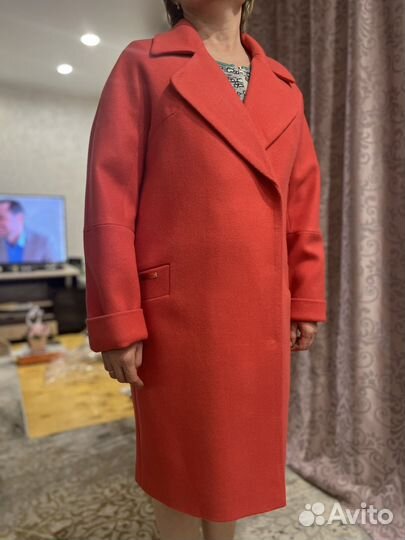 Пальто женское 46 48 новое