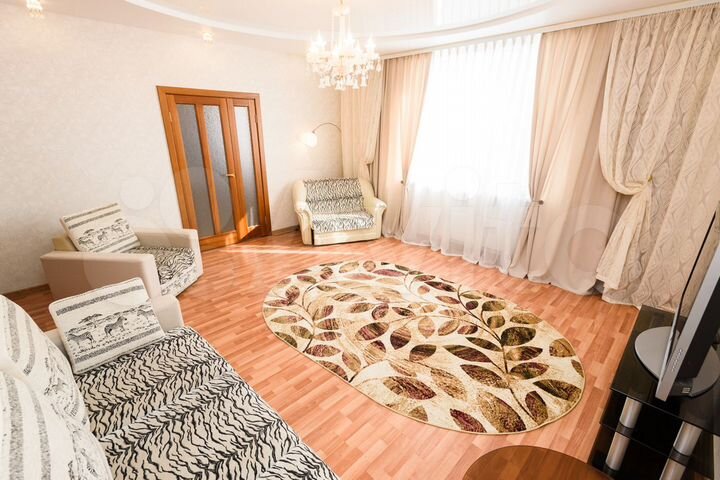 2-к. квартира, 80 м², 12/17 эт.