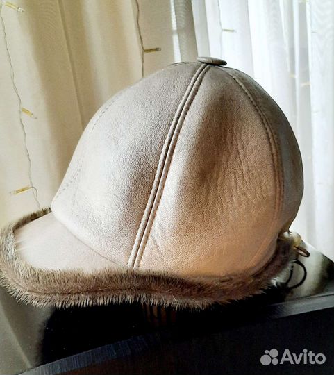 Шапка жоккейка