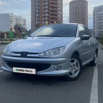 Peugeot 206 1.4 MT, 2008, 155 555 км, с пробегом, цена 330 000 руб.