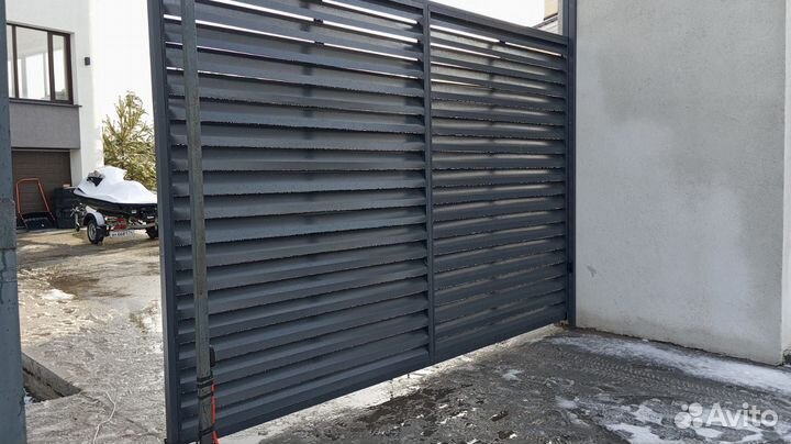 Монтаж и ремонт автоматических ворот рольставни