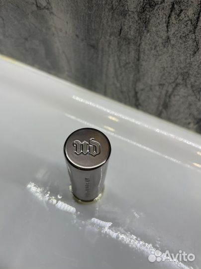 Urban decay помада