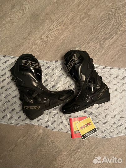 Мотоботы женские