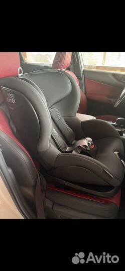 Автокресло britax romer trifix2 i size