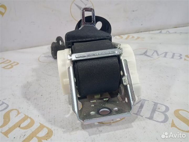 Ремень безопасности задний Mercedes C-Class W204