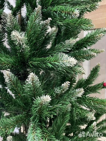 Елка искусственная