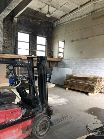 Производство, 1350 м²