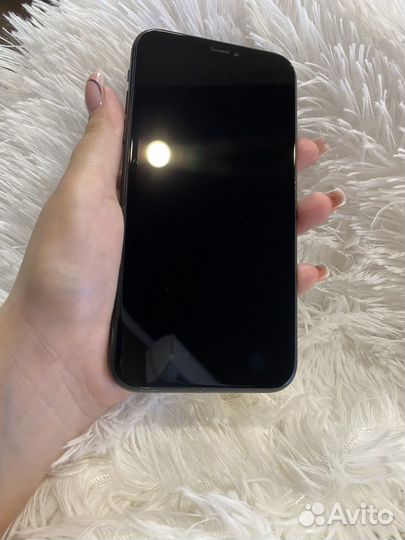 iPhone Xr, 128 ГБ