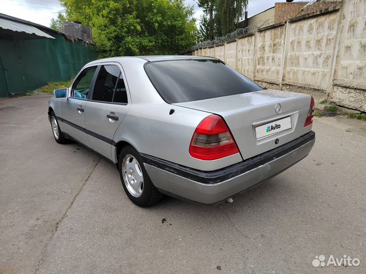 Mercedes-Benz C-класс 1.8 МТ, 1996, 350 678 км