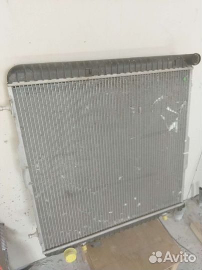 Радиатор на Mersedes