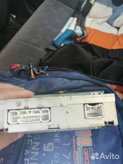 Бортовик, могнитола