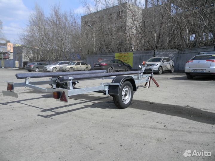 Прицеп легковой для перевозки лодки длинной до 5м