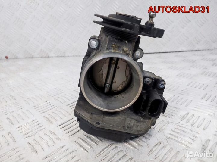 Заслонка дроссельная Audi A4 B5 1.8 AEB 058133063Q