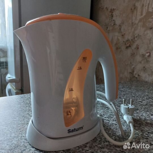 Чайник электрический бу