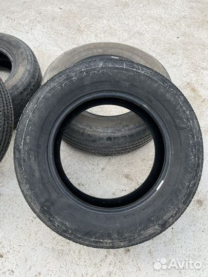 Bridgestone Dueler H/T 684III 245/65 R17