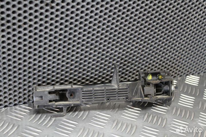 Ручка двери наружная Toyota Prado 120