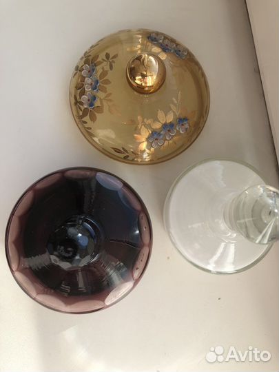 Крышки от кувшинов и графинов