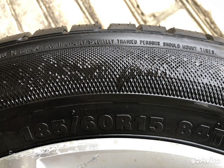 Kumho I'Zen XW KW17 185/60 R15
