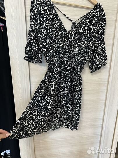 Платье stradivarius