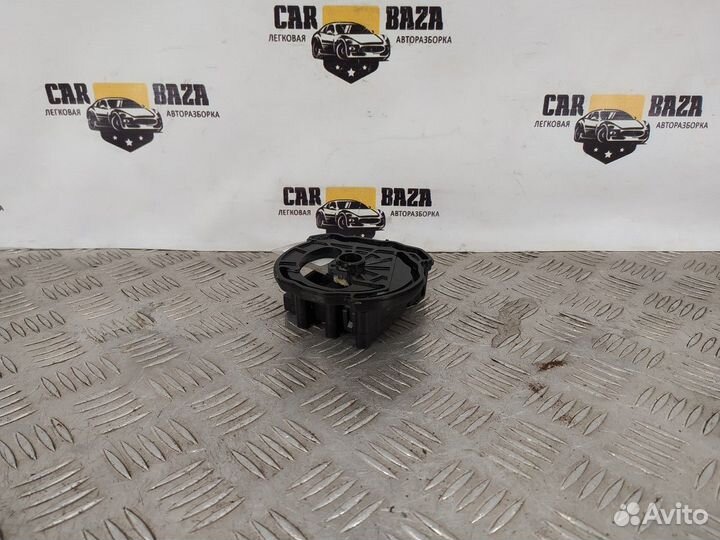 Моторчик заслонок печки Mazda 6