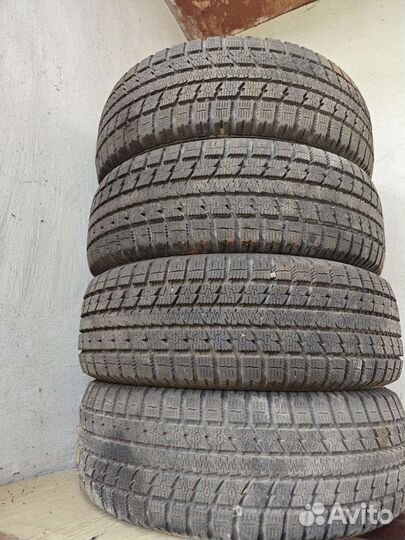 Toyo Observe GSi-5 205/60 R16 92Q