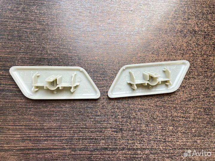 Крышки омывателей фар Toyota Camry 55 14-18