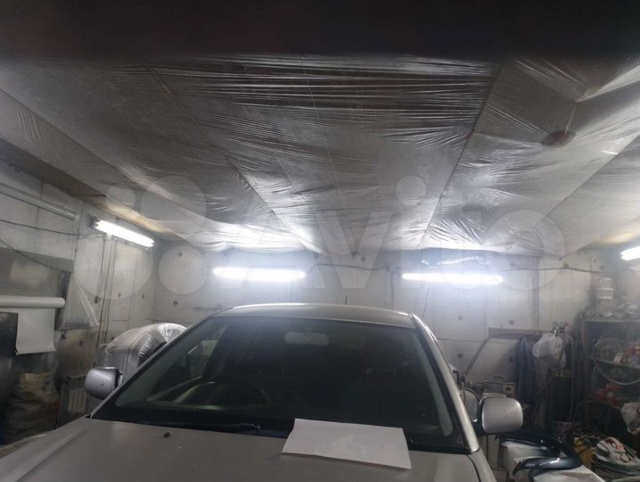 Гараж, > 30 м²