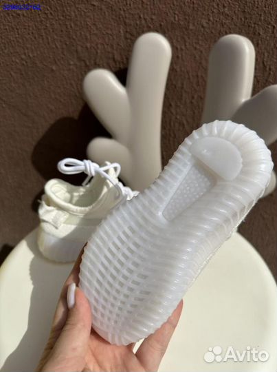 Белые кроссовки Adidas Yeezy Boost 350 для детей