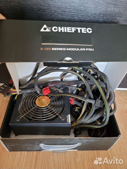 Блок питания chieftec A 135 series 550-1000W