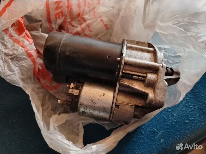 Продам стартер на вольво 460