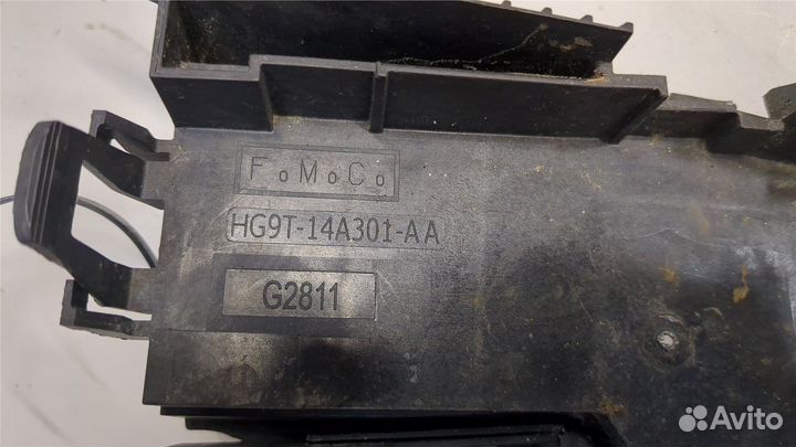 Блок предохранителей Ford Fusion 2017- USA, 2018