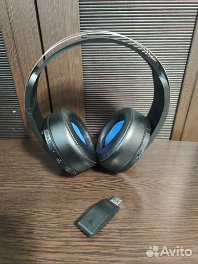 Наушники Sony Platinum Wireless Headset 7.1
