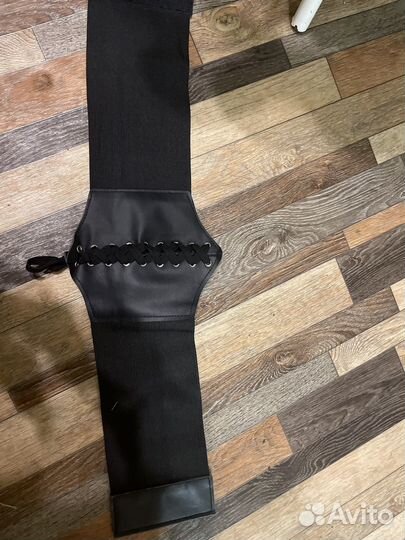 Корсет утягивающий на шнуровке