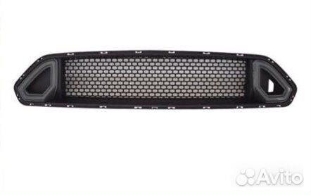 Решетка с дхо в стиле R для Ford Mustang 18+