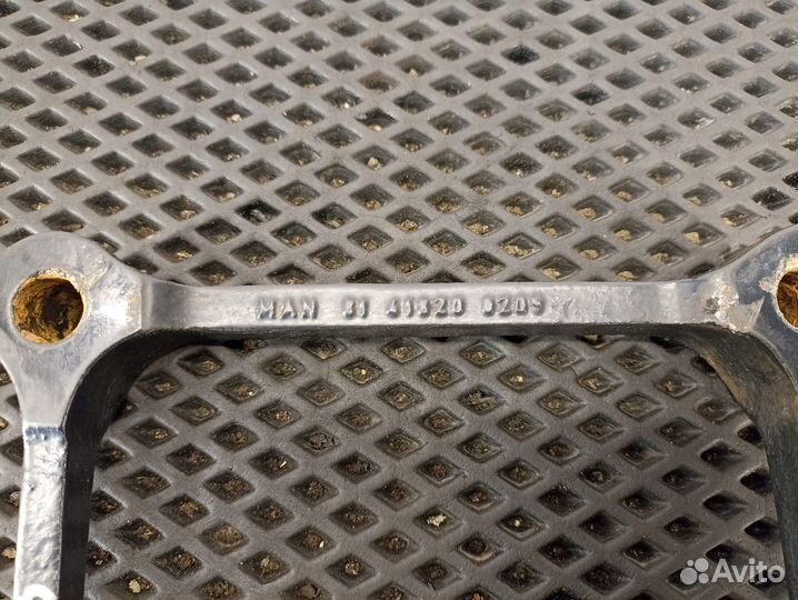 Проставка бака топливного Man TGX