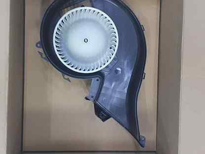 Вентилятор отопителя Volvo FH4