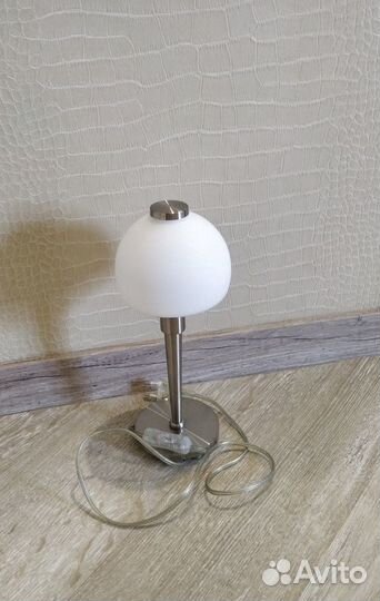 Настольный светильник Odeon Light Adriana 1602/1T