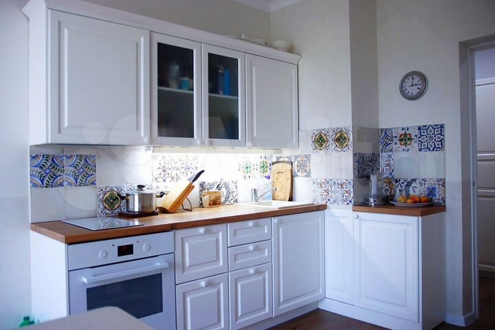 2-к. квартира, 63 м², 9/18 эт.