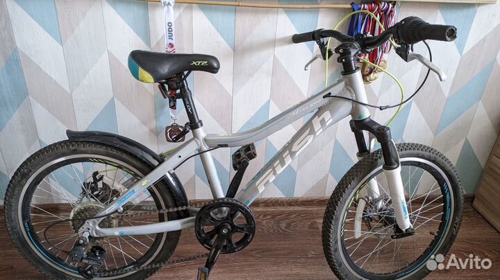 Велосипед подростковый 20