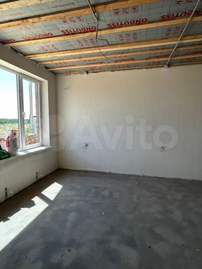 Дом 90 м² на участке 4 сот.