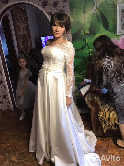 Свадебное платье 46 50