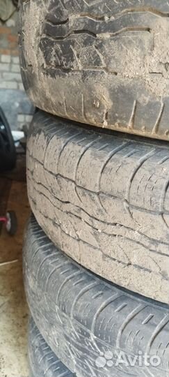 Bridgestone Dueler H/P 225/70 R16