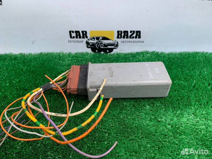 Блок управления центральным замком Peugeot 406