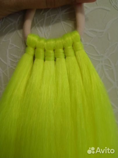 Хвост волосы на резинке