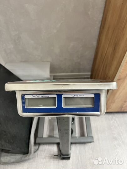 Напольные товарные весы до 300 кг