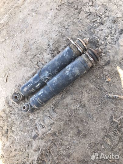 Передние амортизаторы ваз 2107