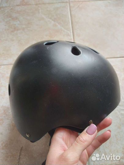 Шлем reaction для роликов, велосипеда, скейтборда